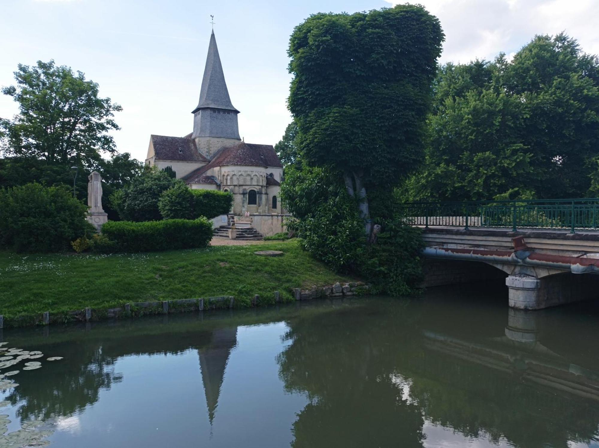 La Maison Au Bord De L'Eau Gracay المظهر الخارجي الصورة